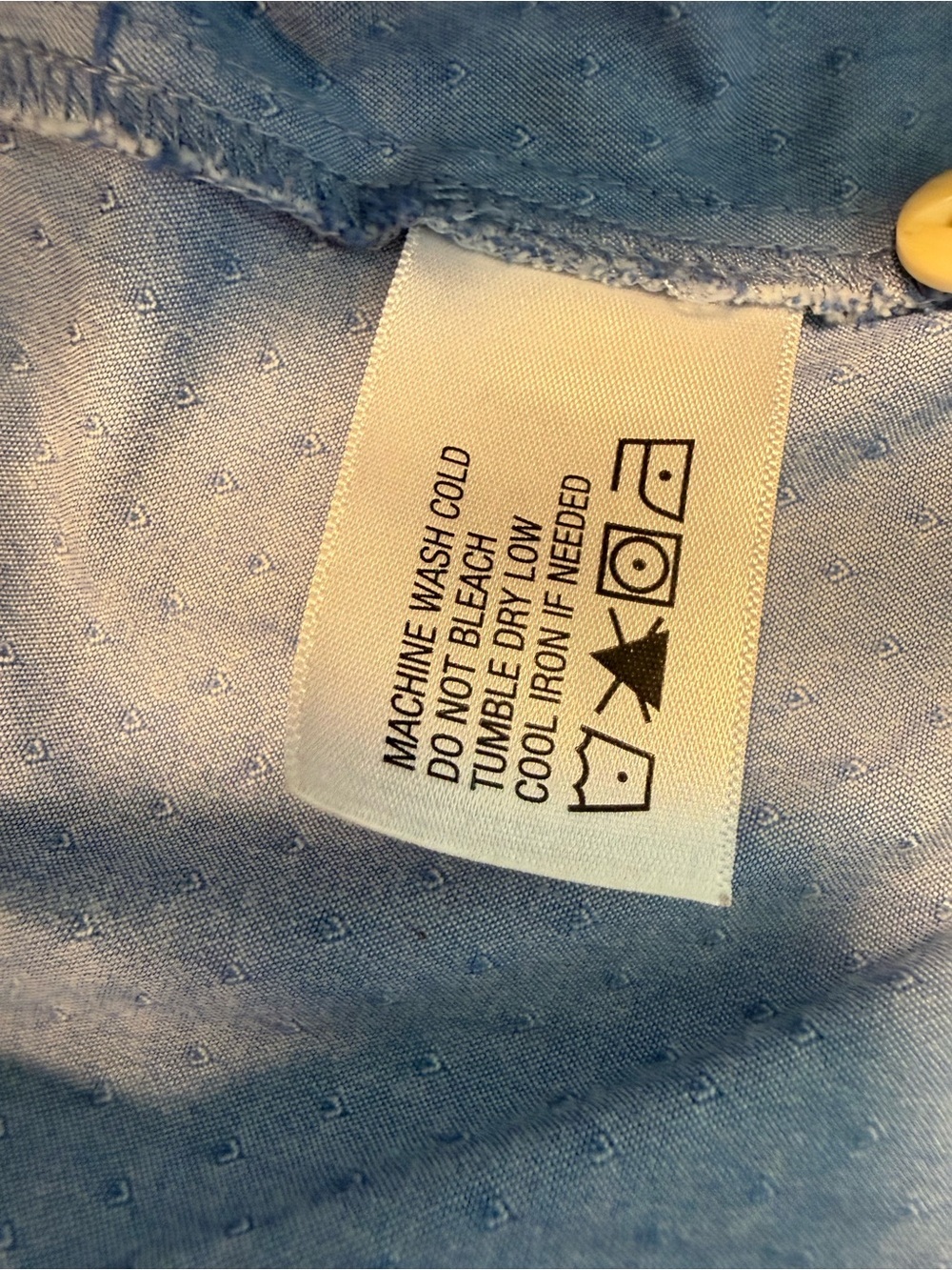 Orvis Light Blue Button-Down Shirt with Front Pockets - Picture 8 of 11